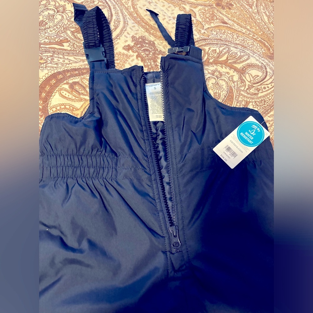 Carters size 5 kids snow pants. Navy. NWT